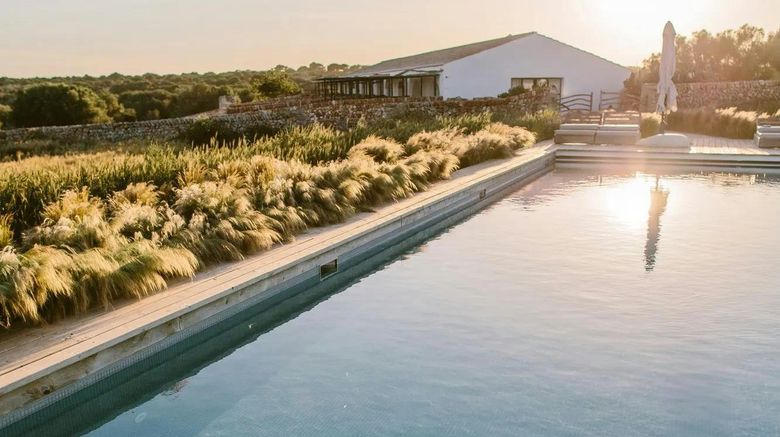 <b>Torre Vella Pool</b>. Images powered by <a href="https://www.leonardoworldwide.com/" title="Leonardo Worldwide" target="_blank">Leonardo</a>.