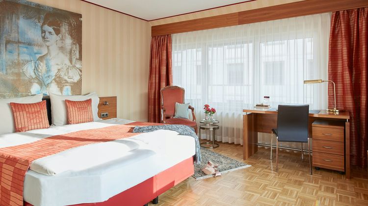 Livinghotel an der Oper Room