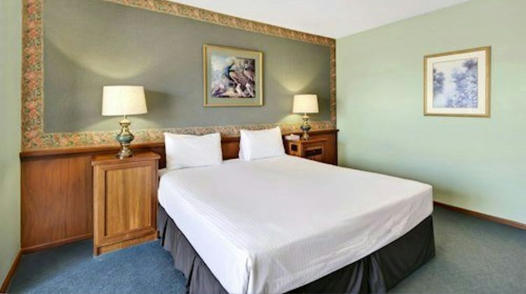 The Clifton Motel Room