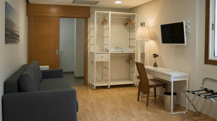 Sercotel Tres Luces Hotel Room