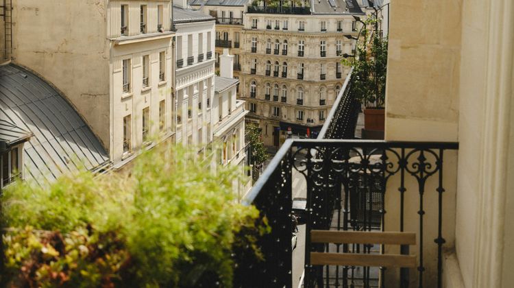 Le Pigalle Exterior