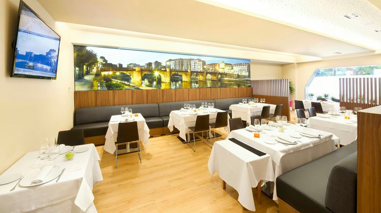 Sercotel Ciudad de Miranda Hotel Restaurant
