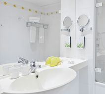 Derag Livinghotel Weissensee Room