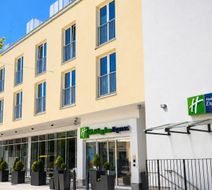 Holiday Inn Express Munich Airport Exterior