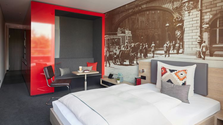 Living Hotels Frankfurt Room