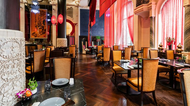 The Peninsula Paris Restaurant
