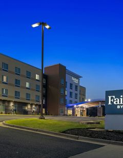 Fairfield Inn & Suites Little Rock