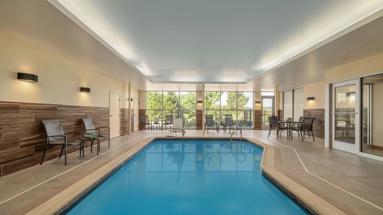 Fairfield Inn & Suites Bloomsburg Pool