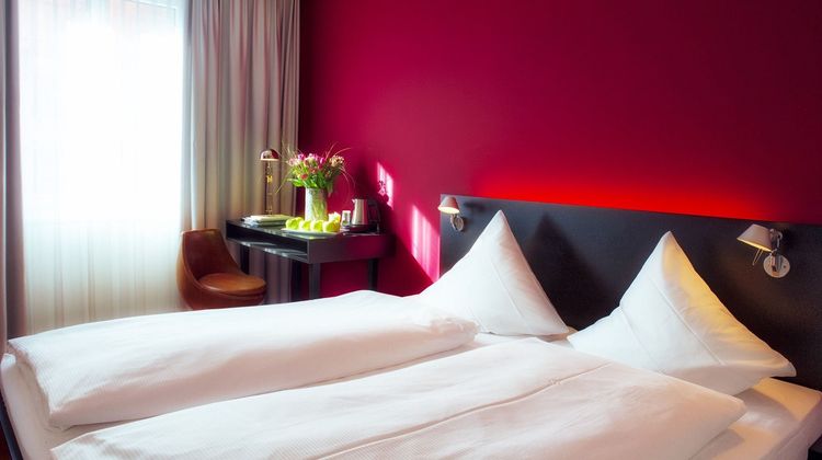 Hotel Montana Room