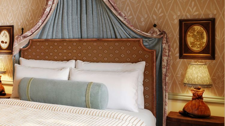 Greywalls Hotel Room