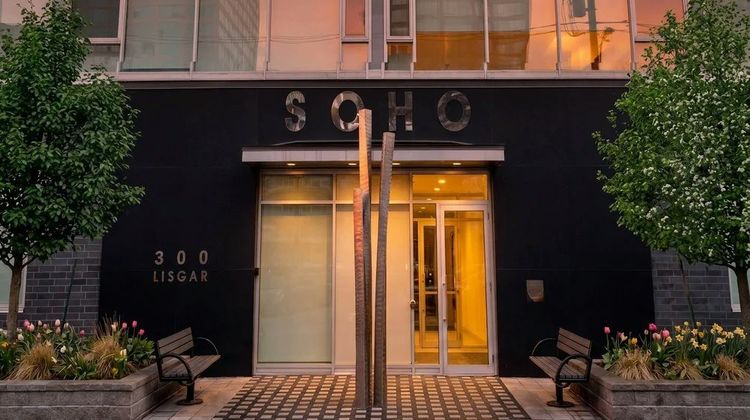 SoHo Residences at SoHo Lisgar Exterior