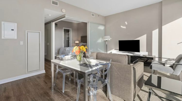 SoHo Residences at SoHo Lisgar Room