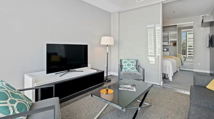 SoHo Residences at SoHo Lisgar Room
