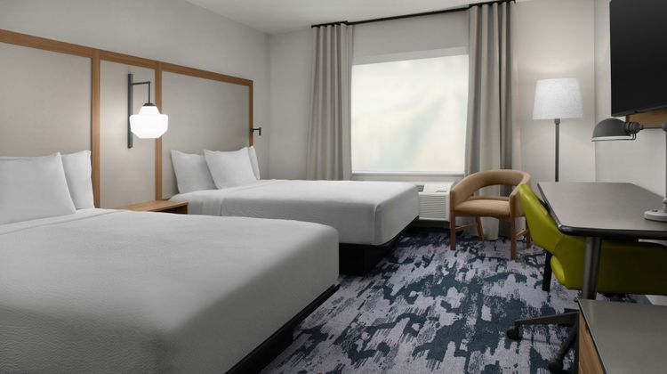 Fairfield Inn & Suites Portland Newberg Room