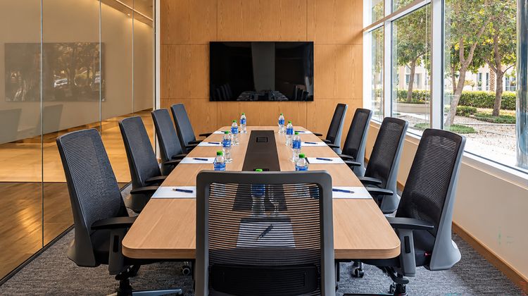 Holiday Inn Express Dubai Internet City Meeting