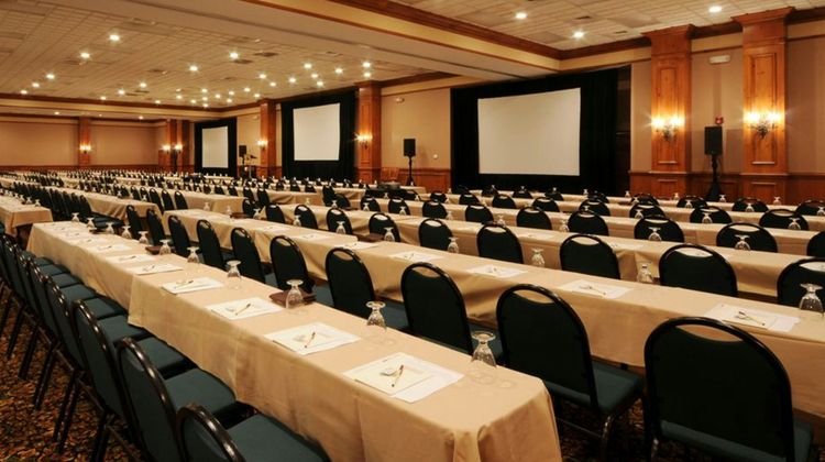 Pine Needles Lodge and Golf Club Meeting