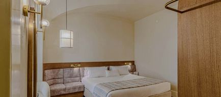 Lisbon Serviced Apartments-Baixa Castelo Room