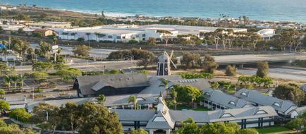 Carlsbad by the Sea Resort Exterior