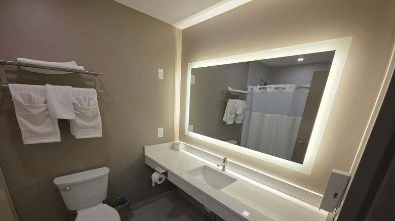 <b>Red Roof Inn Sutton Room</b>. Images powered by <a href="https://www.leonardoworldwide.com/" title="Leonardo Worldwide" target="_blank">Leonardo</a>.