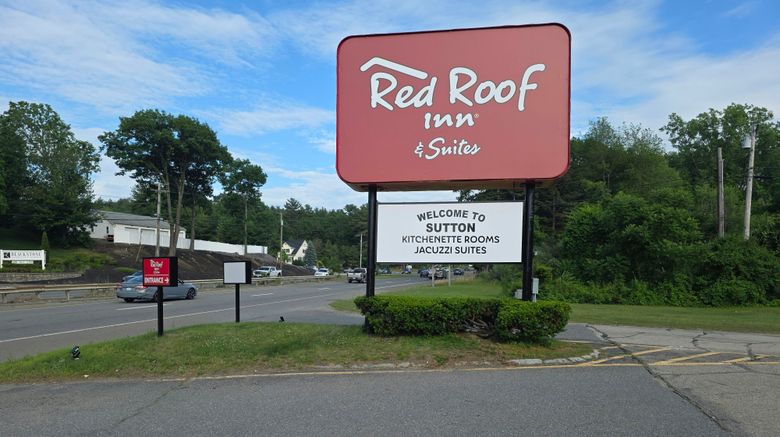 <b>Red Roof Inn Sutton Exterior</b>. Images powered by <a href="https://www.leonardoworldwide.com/" title="Leonardo Worldwide" target="_blank">Leonardo</a>.