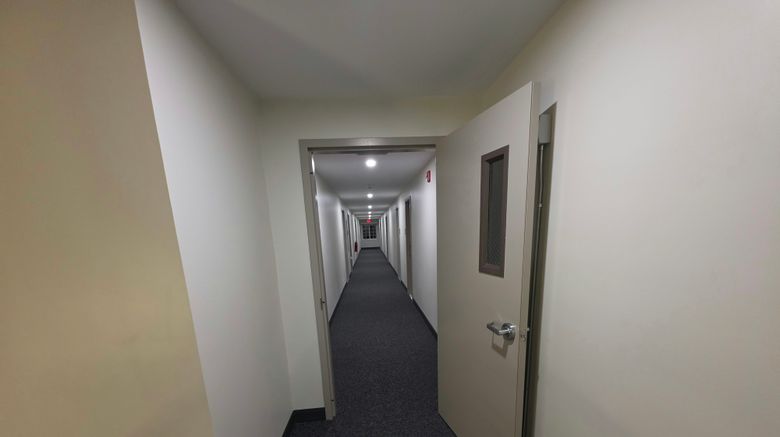 <b>Red Roof Inn Sutton Lobby</b>. Images powered by <a href="https://www.leonardoworldwide.com/" title="Leonardo Worldwide" target="_blank">Leonardo</a>.
