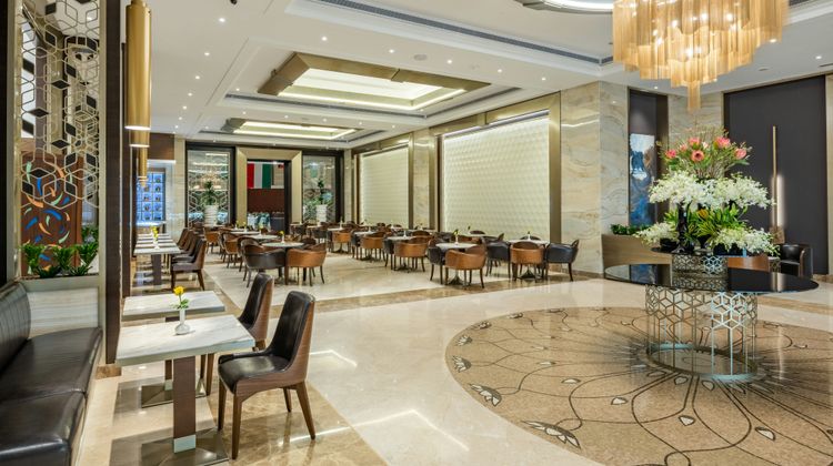 Al Marwa Rayhaan by Rotana Lobby