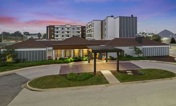 Courtyard by Marriott Chicago O'Hare