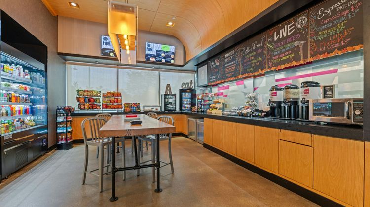 aloft Bolingbrook Restaurant