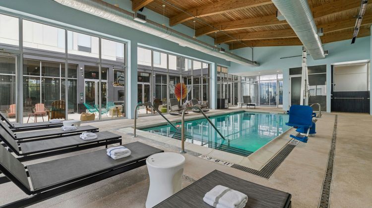 aloft Bolingbrook Pool