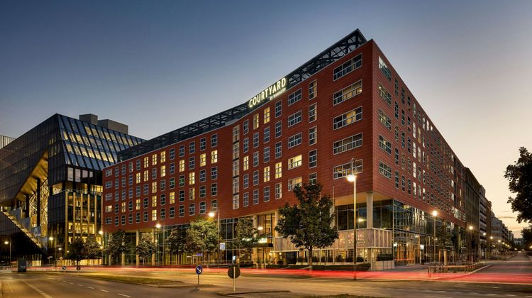 Courtyard by Marriott Berlin City Center Exterior