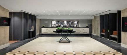 Melbourne Marriott Hotel Lobby