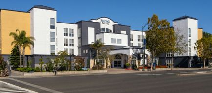 Fairfield Inn & Suites San Francisco Apt Exterior