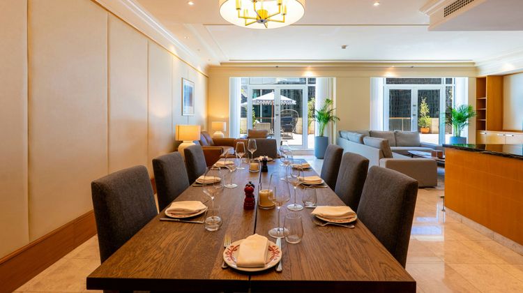 Ritz-Carlton Executive Residences, Dubai Suite