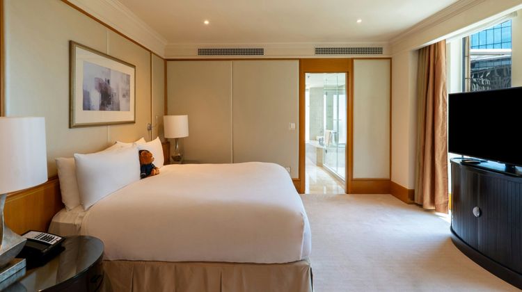 Ritz-Carlton Executive Residences, Dubai Suite