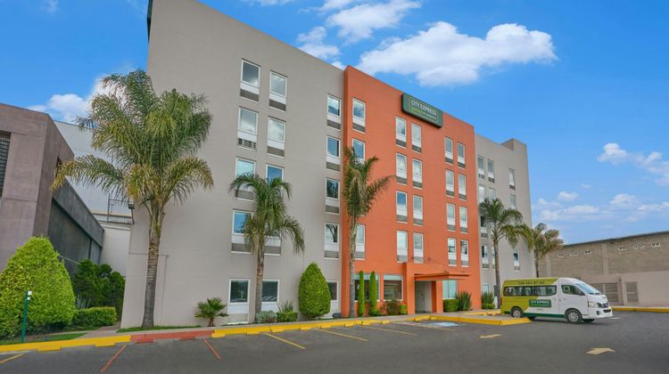 City Express Junior by Marriott Exterior
