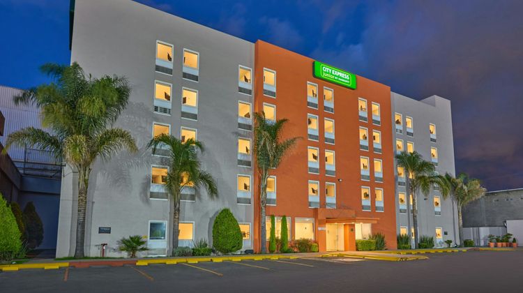 City Express Junior by Marriott Exterior