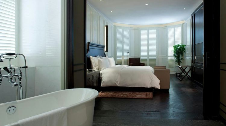 The Yihe Mansions Room