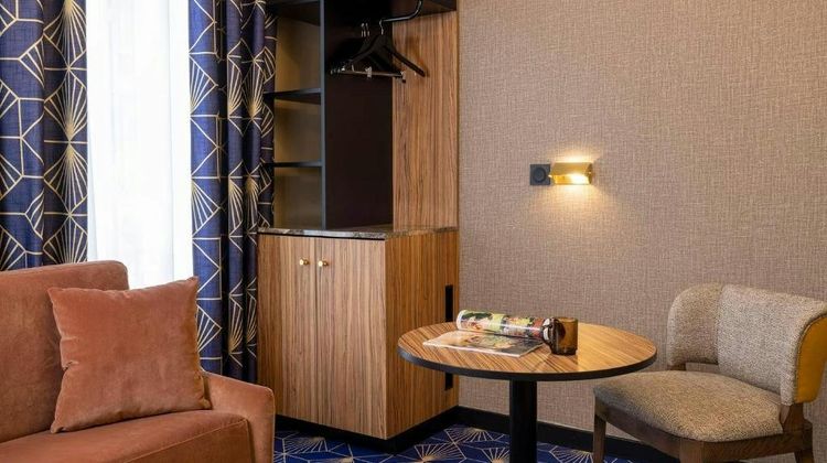 Hotel de Rocroy Room
