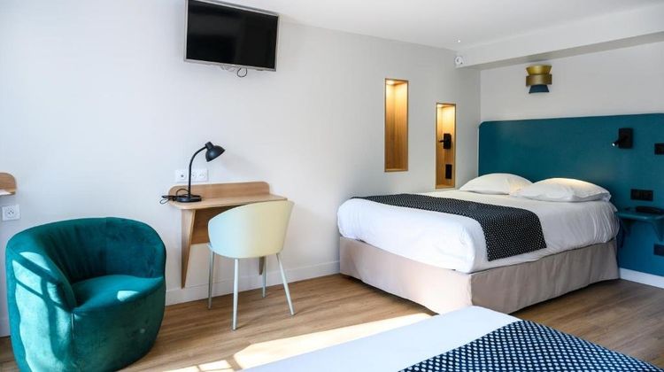 Hotel d'Alsace Room