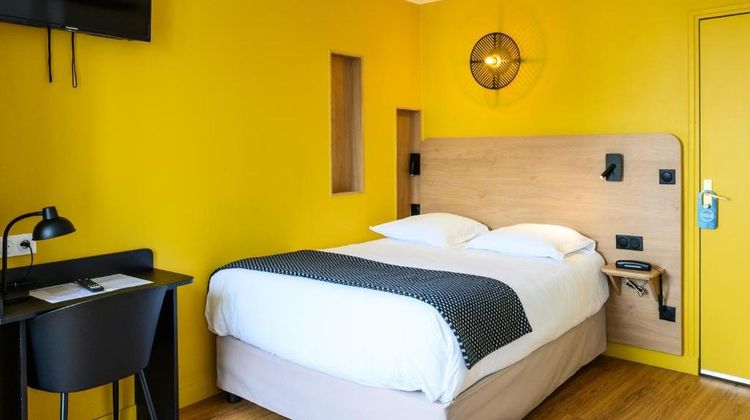Hotel d'Alsace Room