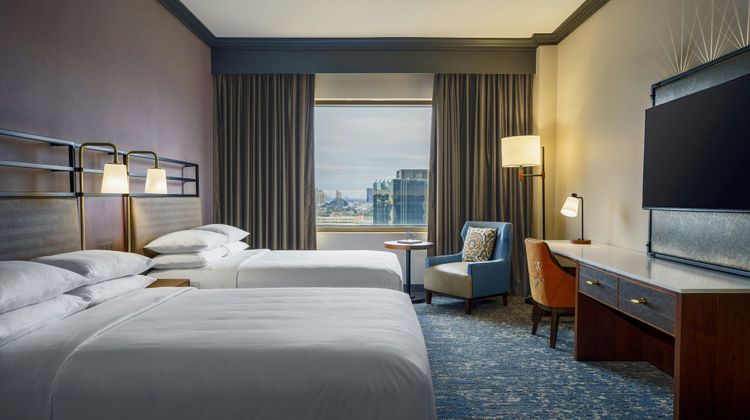 Renaissance Dallas Addison Hotel Suite