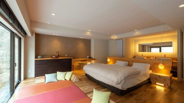 Gora Kadan Room