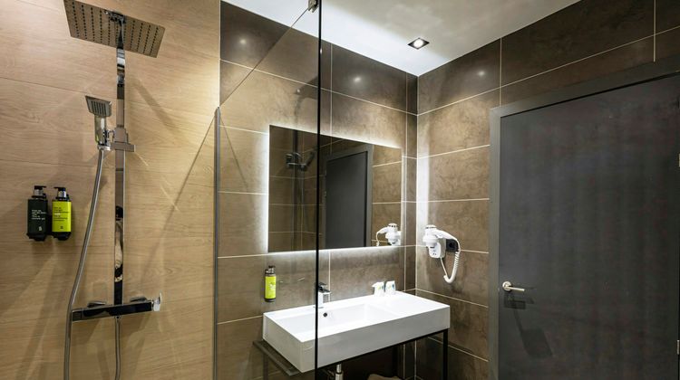 Sercotel Plaza Feria Hotel Room