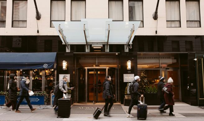 Aura Hotel Exterior