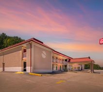 Red Roof Inn Cartersville-Emerson Exterior