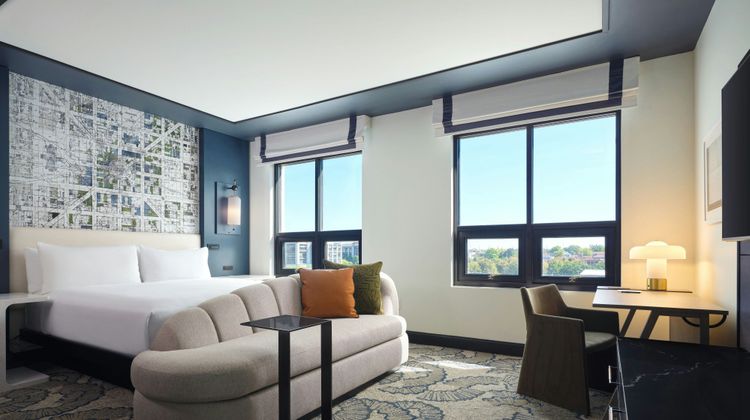 The Alexander, Autograph Collection Suite