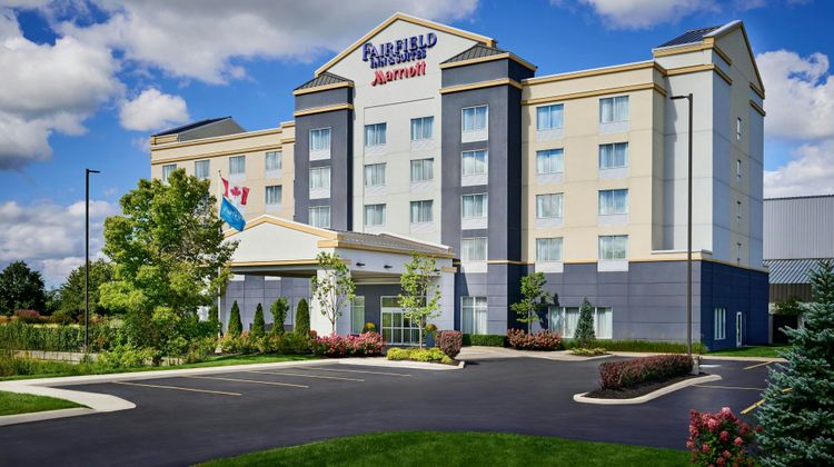 Fairfield Inn & Suites Guelph Exterior