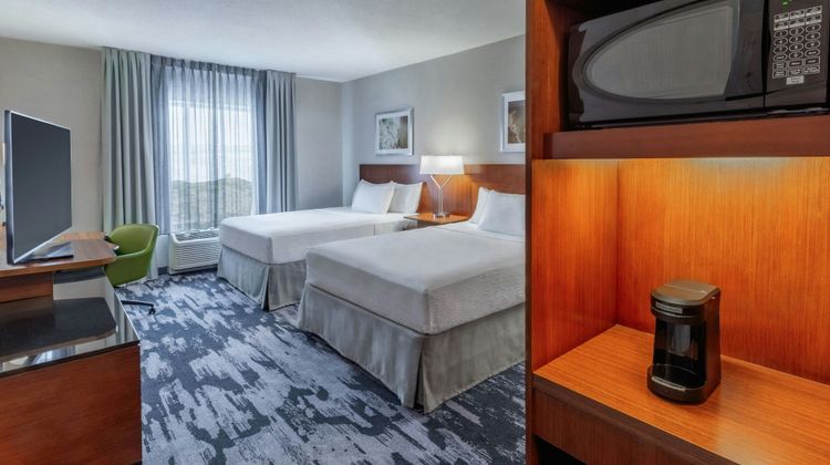 Fairfield Inn & Suites St. John's Room