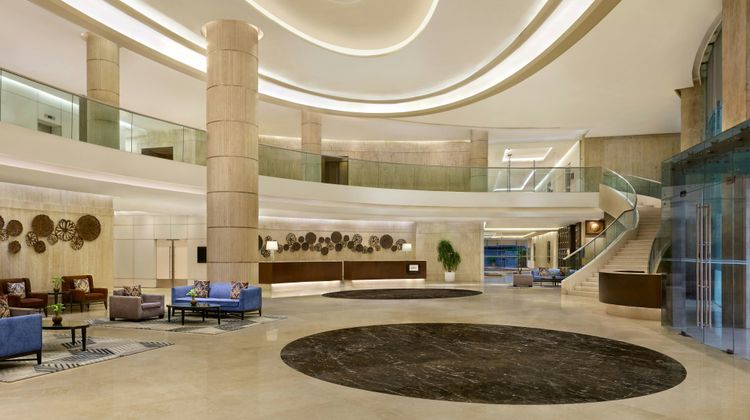 Courtyard Mumbai International Airport Exterior