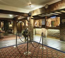 Copthorne London Gatwick Lobby
